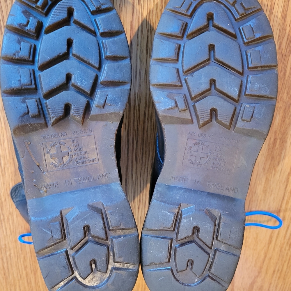 Made in England Doc Martens boot - Picture 5 of 6